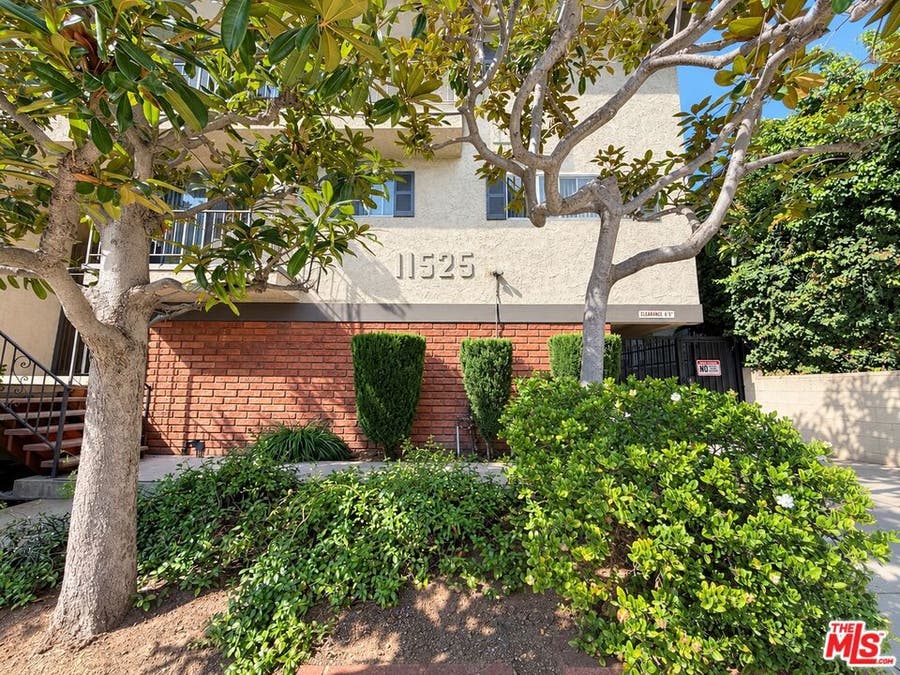Property photo for 11525 Rochester Avenue, #204, Los Angeles, CA