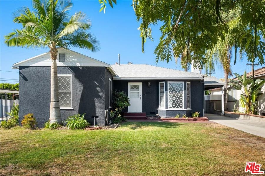 Property photo for 2033 N Manning Street, Burbank, CA