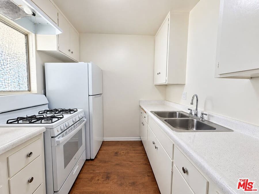 Property photo for 3686 S Centinela Avenue, #6, Los Angeles, CA