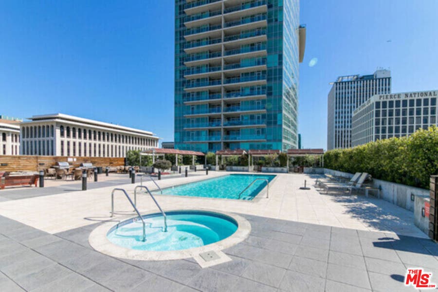 Property photo for 3785 Wilshire Boulevard, #907, Los Angeles, CA