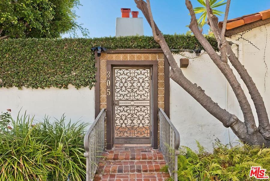Property photo for 305 S Peck Drive, Beverly Hills, CA