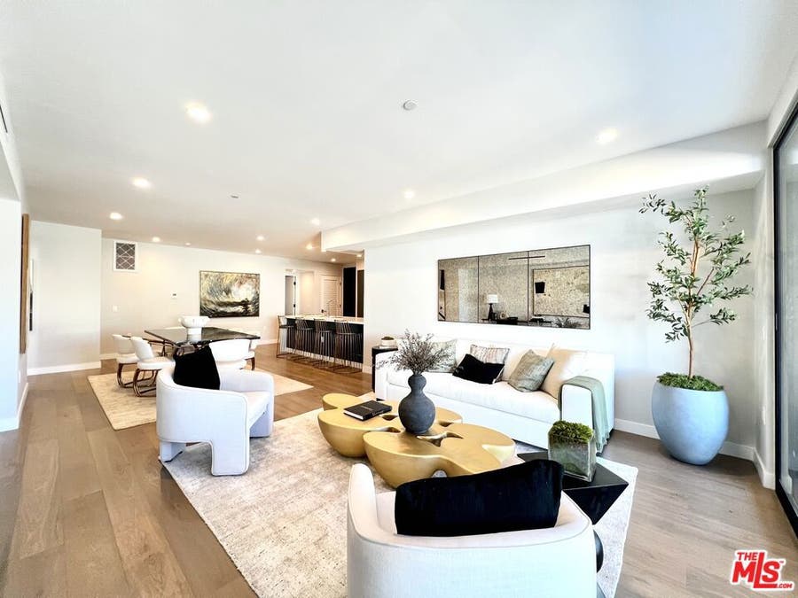 Property photo for 1017 N Croft Avenue, #302, West Hollywood, CA