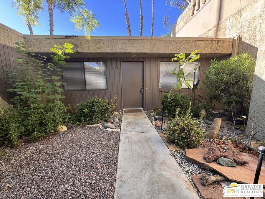 Property photo for 473 E Bradshaw Lane, #10, Palm Springs, CA