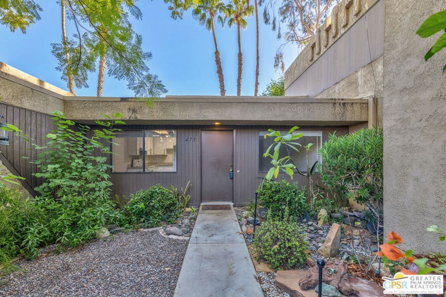 Property photo for 473 E Bradshaw Lane, #10, Palm Springs, CA