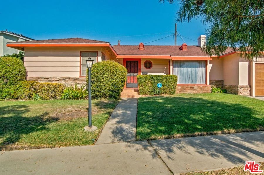 Property photo for 3436 S Dunsmuir Avenue, Los Angeles, CA
