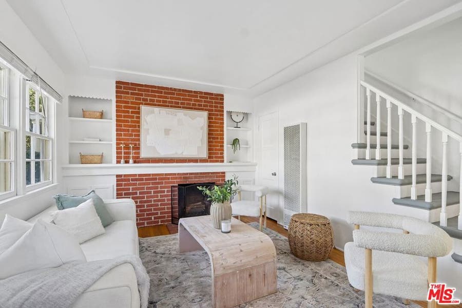 Property photo for 607 Granada Street, Glendale, CA