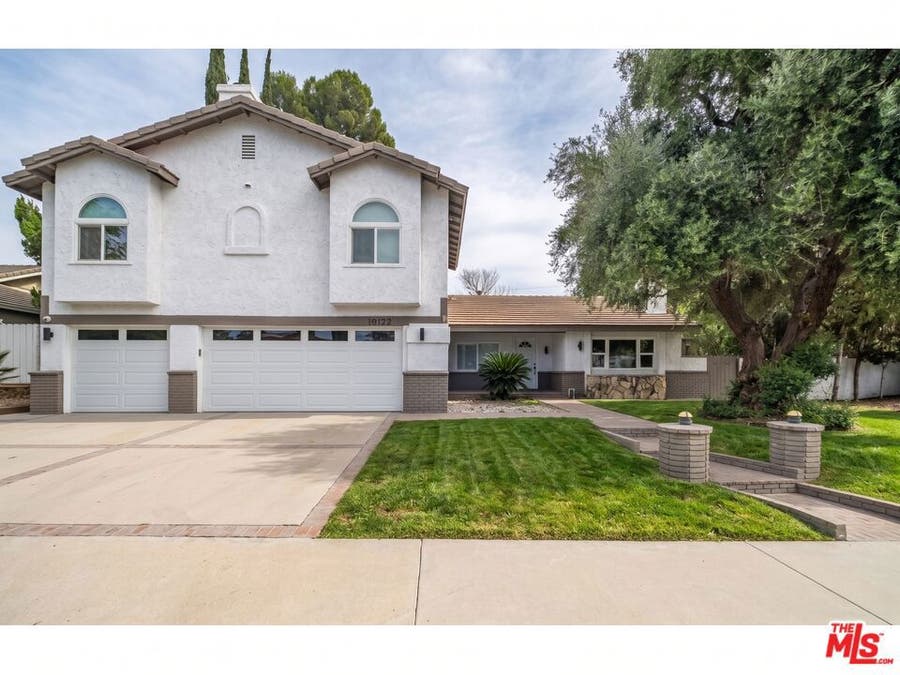 Property photo for 10122 Jovita Avenue, Chatsworth, CA