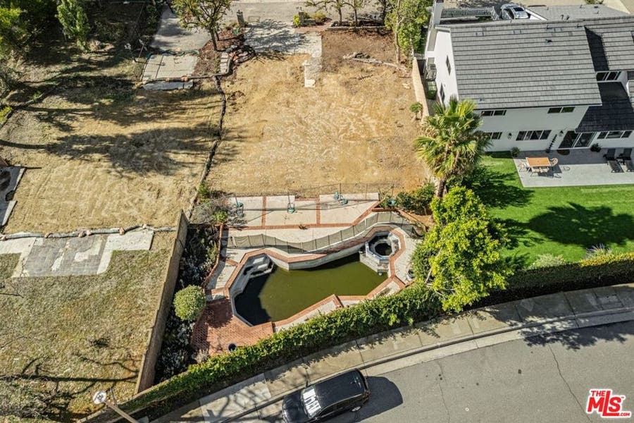Property photo for 17106 Avenida De La Herradura, Pacific Palisades, CA