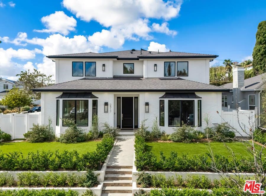 Property photo for 2517 S Canfield Avenue, Los Angeles, CA