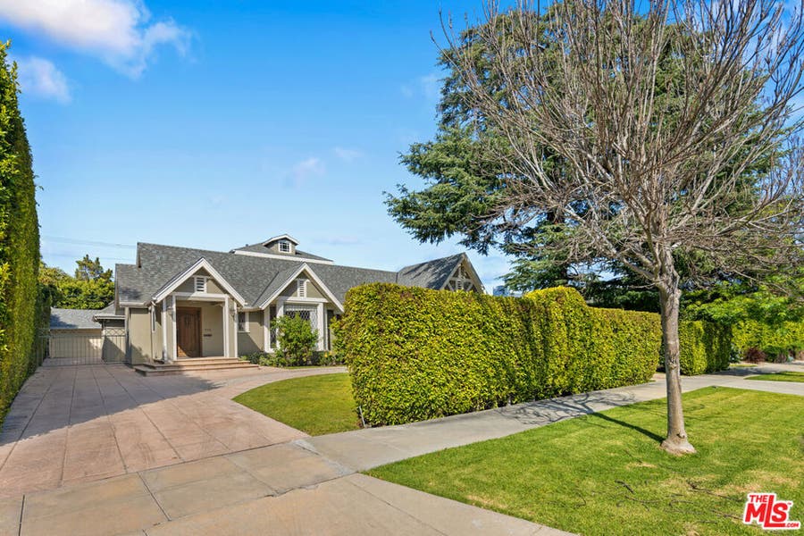 Property photo for 512 N Linden Drive, Beverly Hills, CA