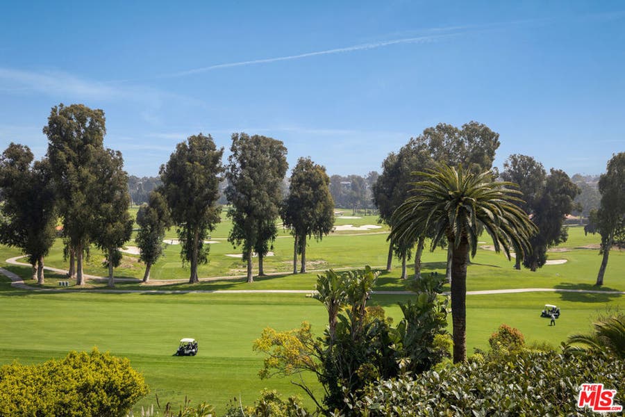 Property photo for 1132 Napoli Drive, Los Angeles, CA