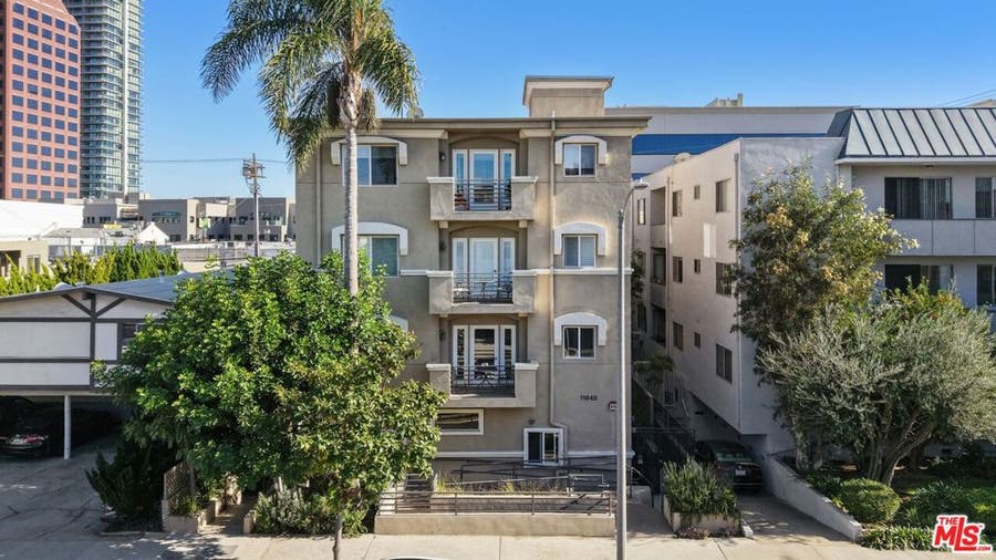 Property photo for 11848 Goshen Avenue, #402, Los Angeles, CA