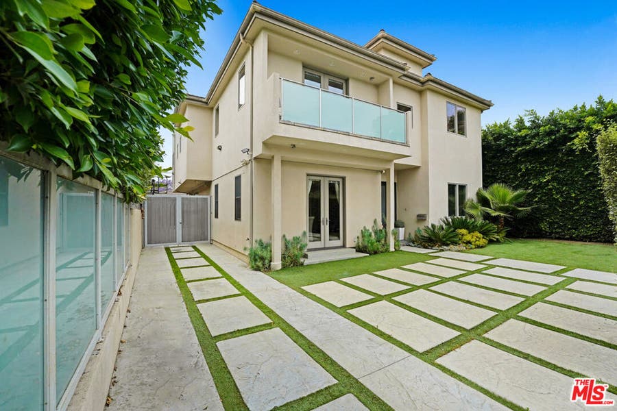 Property photo for 841 N CRESCENT HEIGHTS Boulevard, Los Angeles, CA