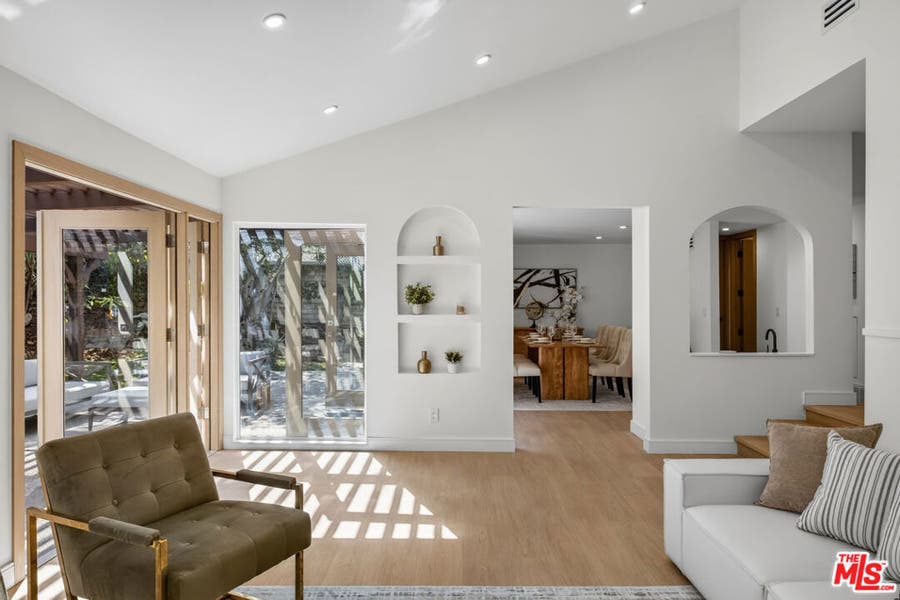 Property photo for 4140 Picasso Avenue, Woodland Hills, CA