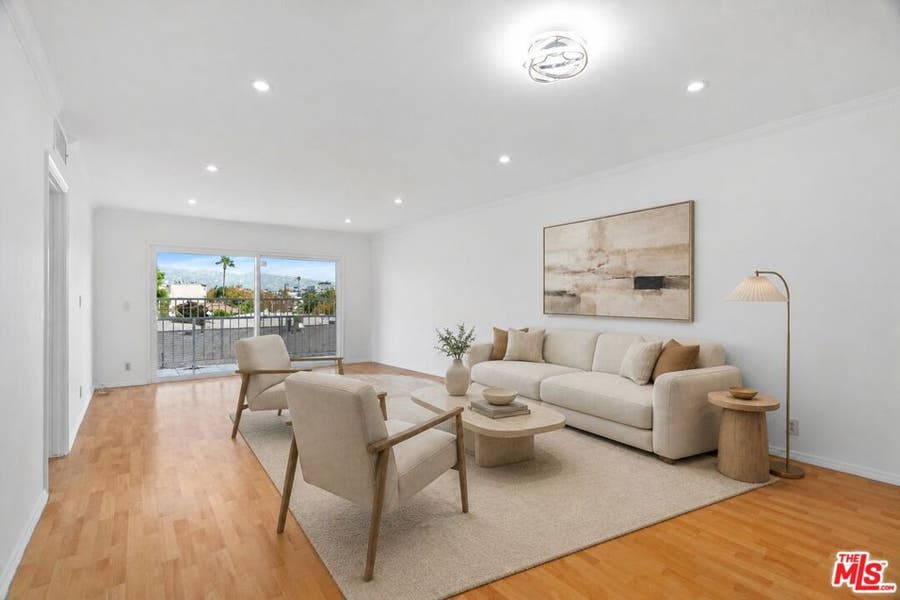 Property photo for 423 S Rexford Drive, #305, Beverly Hills, CA