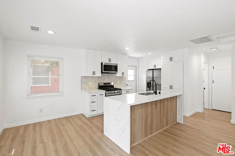 Property photo for 1940 Cloverfield Blvd, #C, Santa Monica, CA