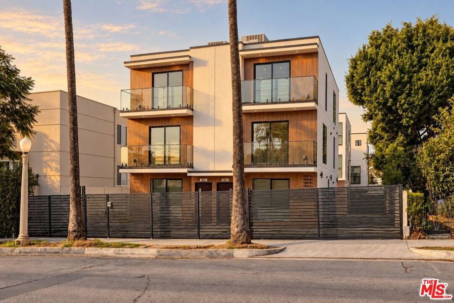 Property photo for 1963 N Beachwood Drive, Los Angeles, CA