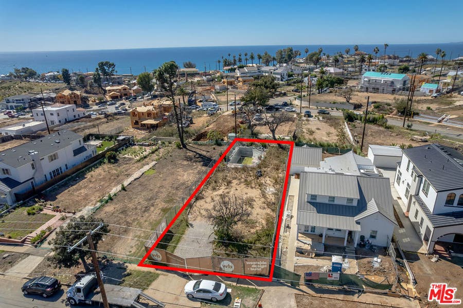 Property photo for 15268 De Pauw Street, Pacific Palisades, CA
