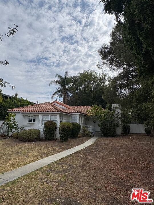 Property photo for 4900 Edgerton Avenue, Encino, CA