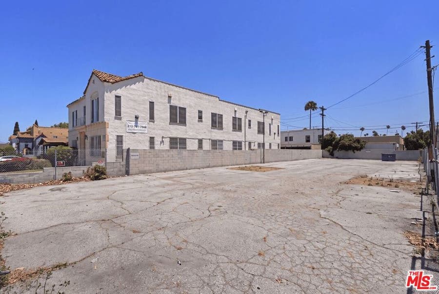 Property photo for 3050 Edgehill Drive, Los Angeles, CA