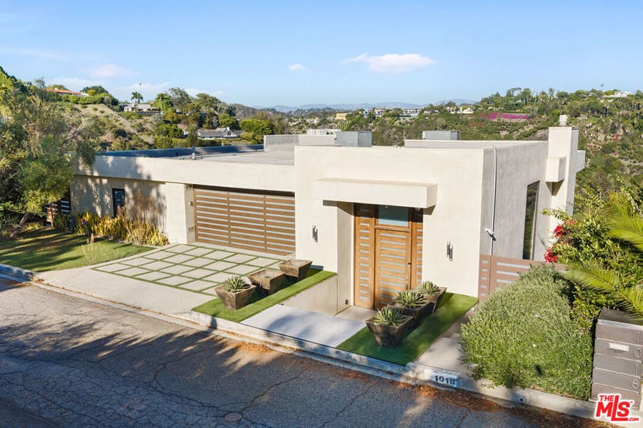 Property photo for 1018 Stradella Road, Los Angeles, CA