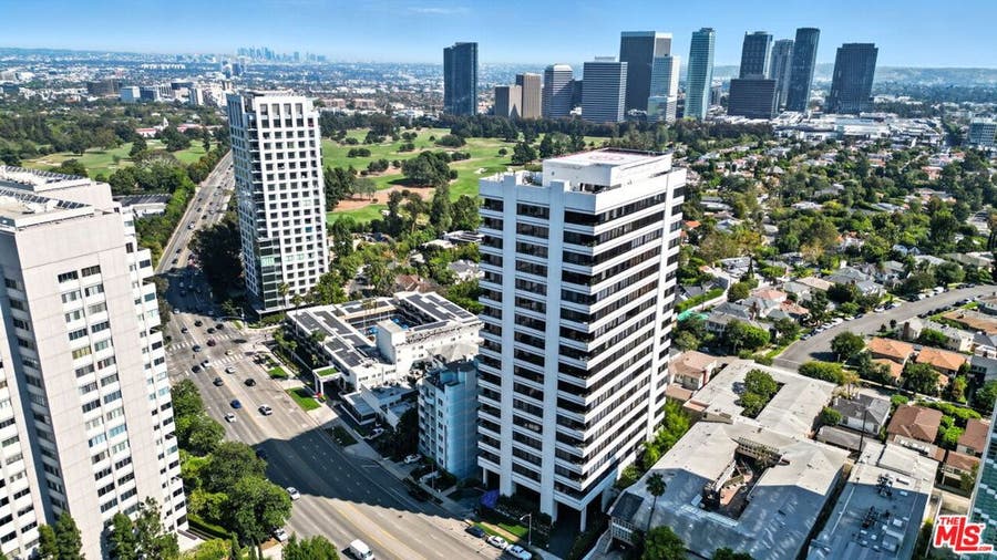 Property photo for 10350 Wilshire Boulevard, #1402, Los Angeles, CA