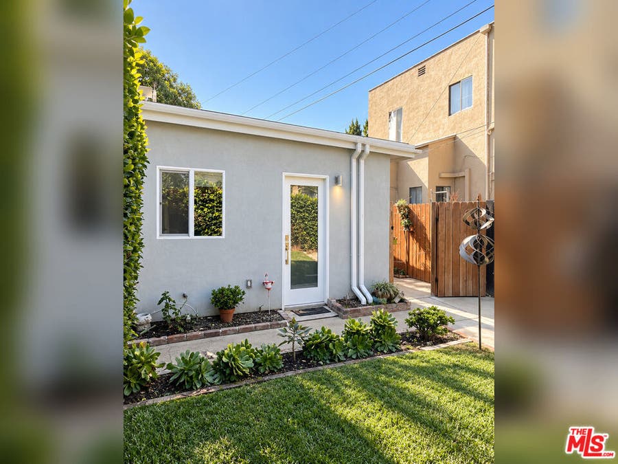 Property photo for 1221 S Burnside, Los Angeles, CA
