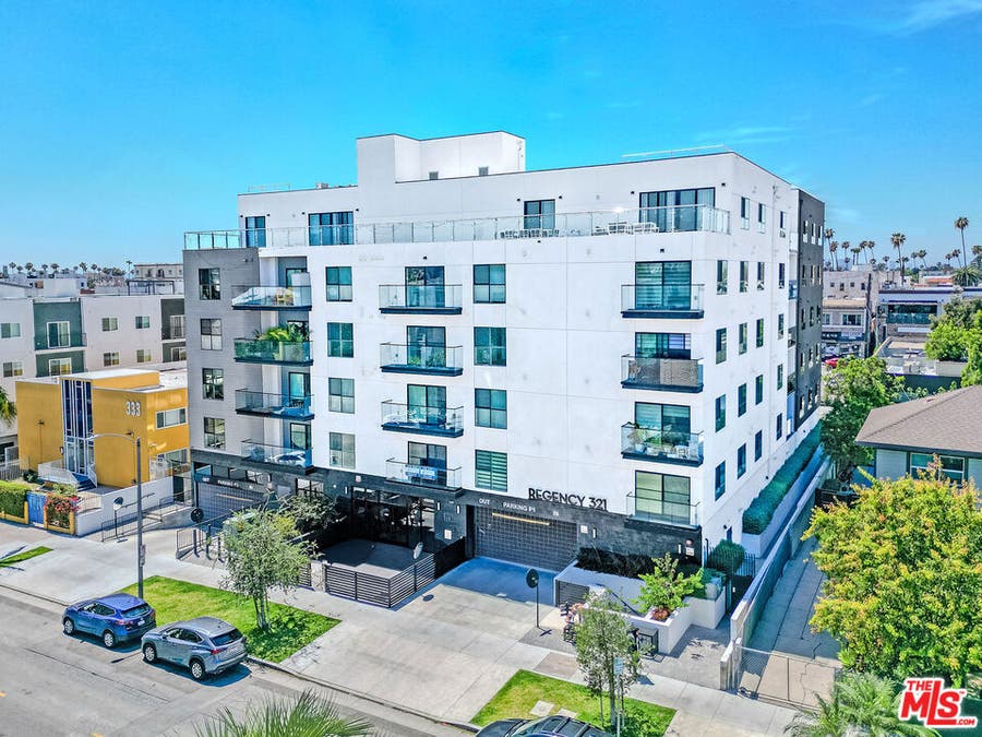 Property photo for 321 S Oxford Avenue, #405, Los Angeles, CA