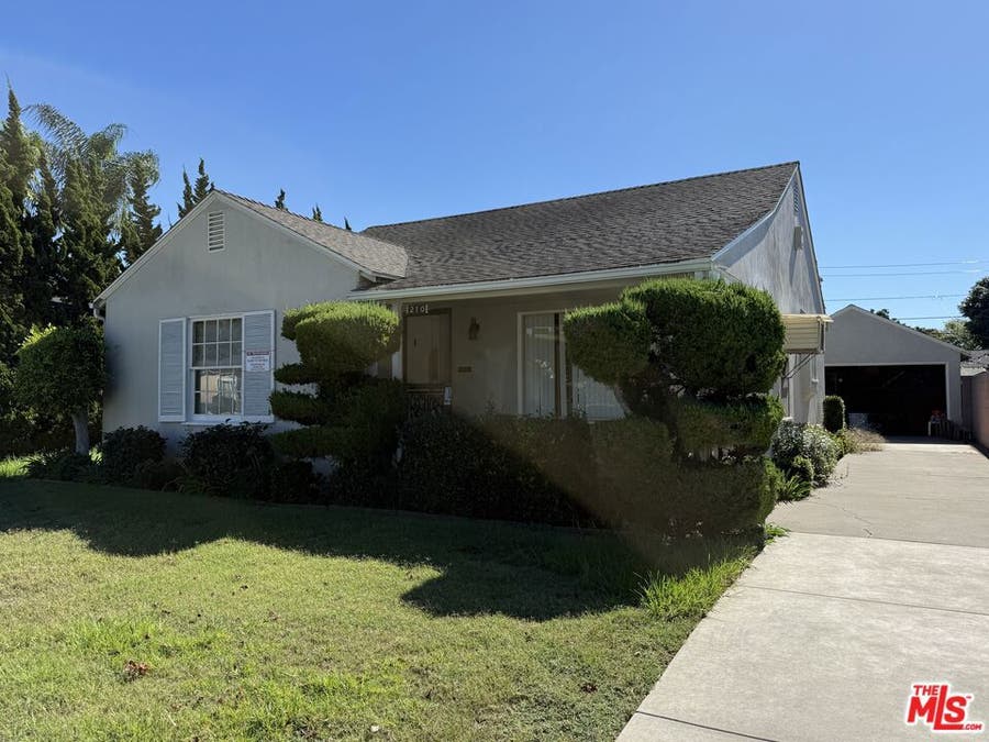 Property photo for 210 E Bort Street, Long Beach, CA