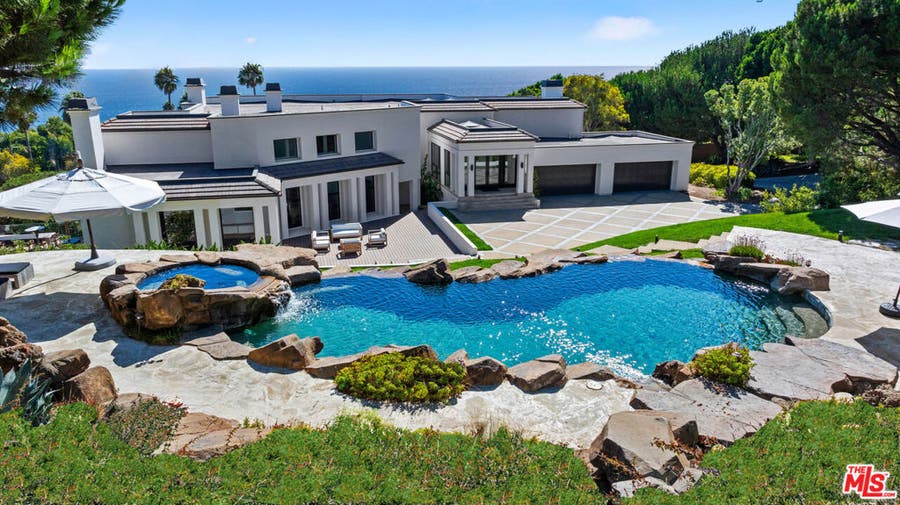 Property photo for 32597 Pacific Coast Highway, Malibu, CA