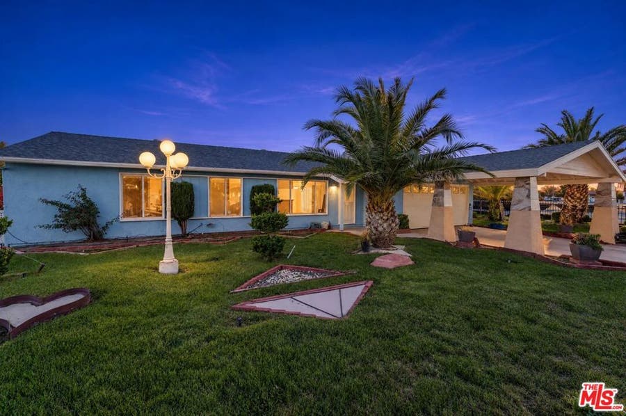 Property photo for 17104 Schollview Avenue, Palmdale, CA