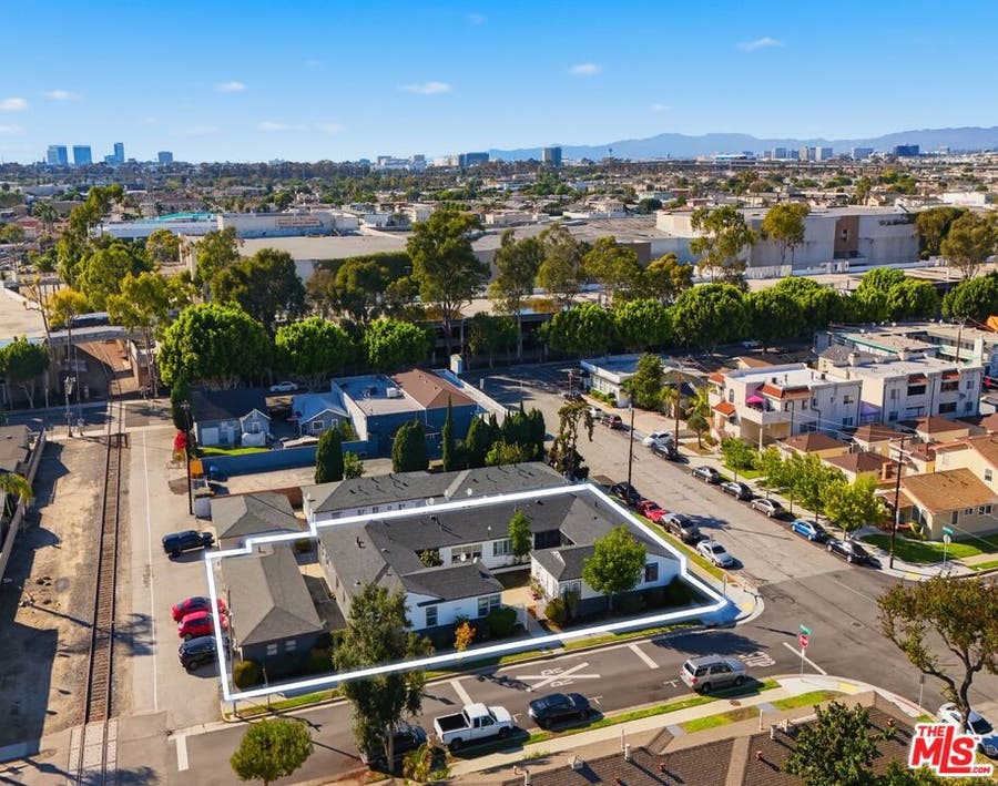 Property photo for 12415 Cedar Avenue, Hawthorne, CA