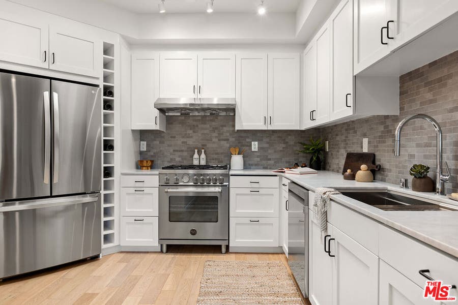 Property photo for 4180 Fair Avenue, #206, Studio City, CA