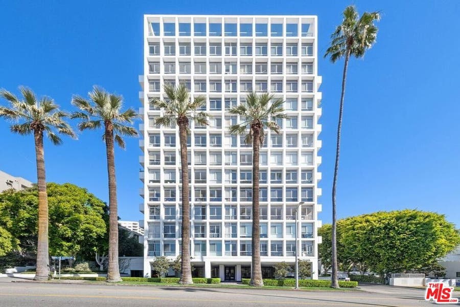 Property photo for 7135 Hollywood Boulevard, #808, Los Angeles, CA