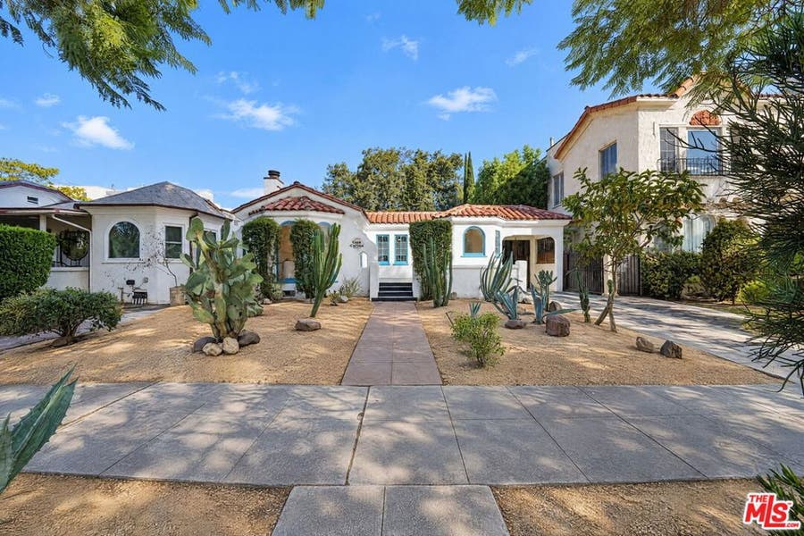 Property photo for 2806 S Victoria Avenue, Los Angeles, CA