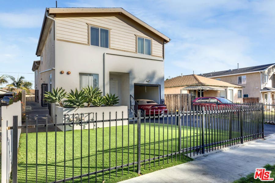 Property photo for 231 E 110th Street, Los Angeles, CA