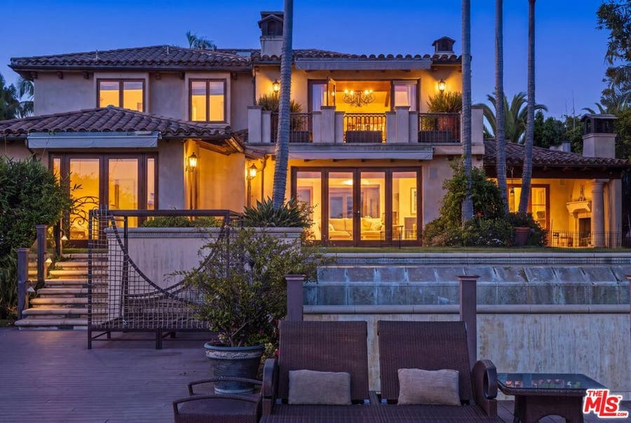Property photo for 1617 Tower Grove Drive, Los Angeles, CA
