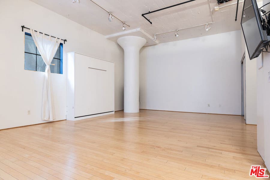 Property photo for 420 S San Pedro Street, #231, Los Angeles, CA