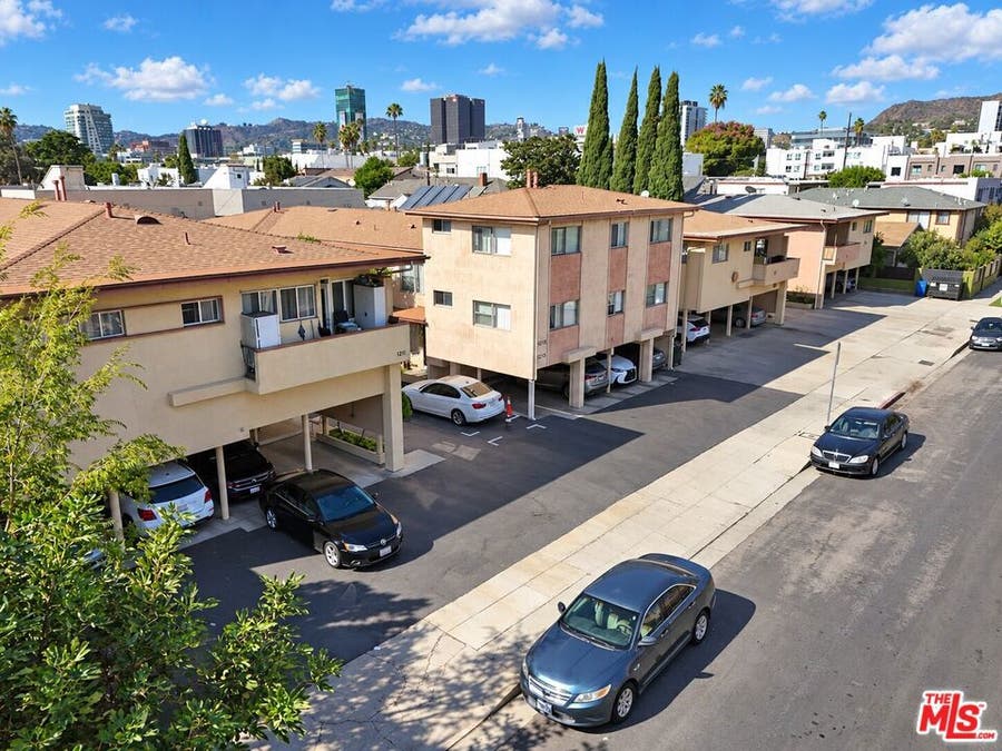 Property photo for 1211 Tamarind Avenue, Los Angeles, CA