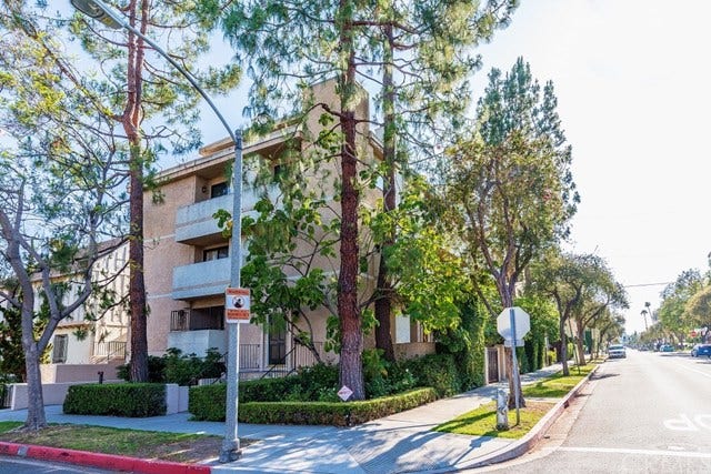 Property photo for 177 N La Peer Drive, Beverly Hills, CA