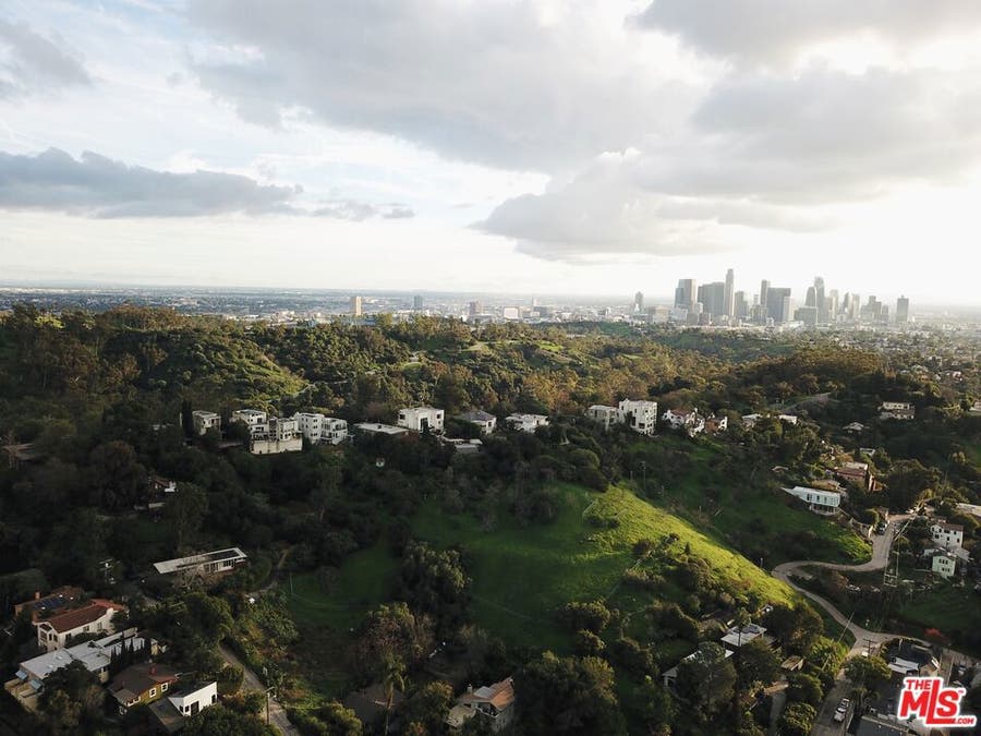 Property photo for 0 Avon Place, Los Angeles, CA