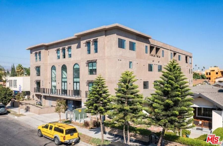 Property photo for 552 N Hobart Boulevard, #311, Los Angeles, CA