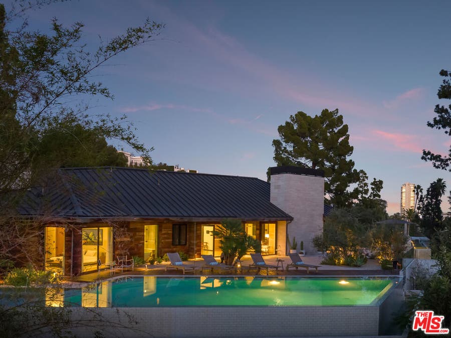 Property photo for 1120 El Retiro Way, Beverly Hills, CA