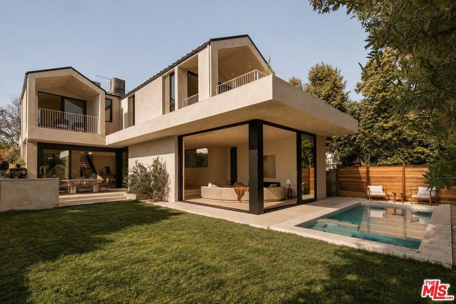 Property photo for 2048 Linnington Avenue, Los Angeles, CA