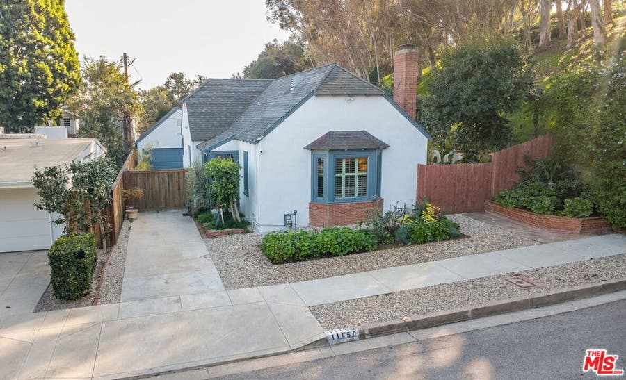 Property photo for 11450 Bolas Street, Los Angeles, CA
