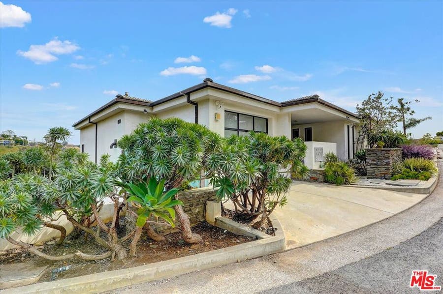 Property photo for 3850 Rambla Orienta, Malibu, CA