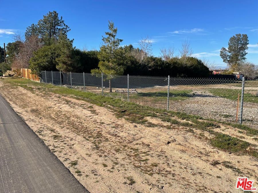 Property photo for 12399 E AVE V-12, Pearblossom, CA