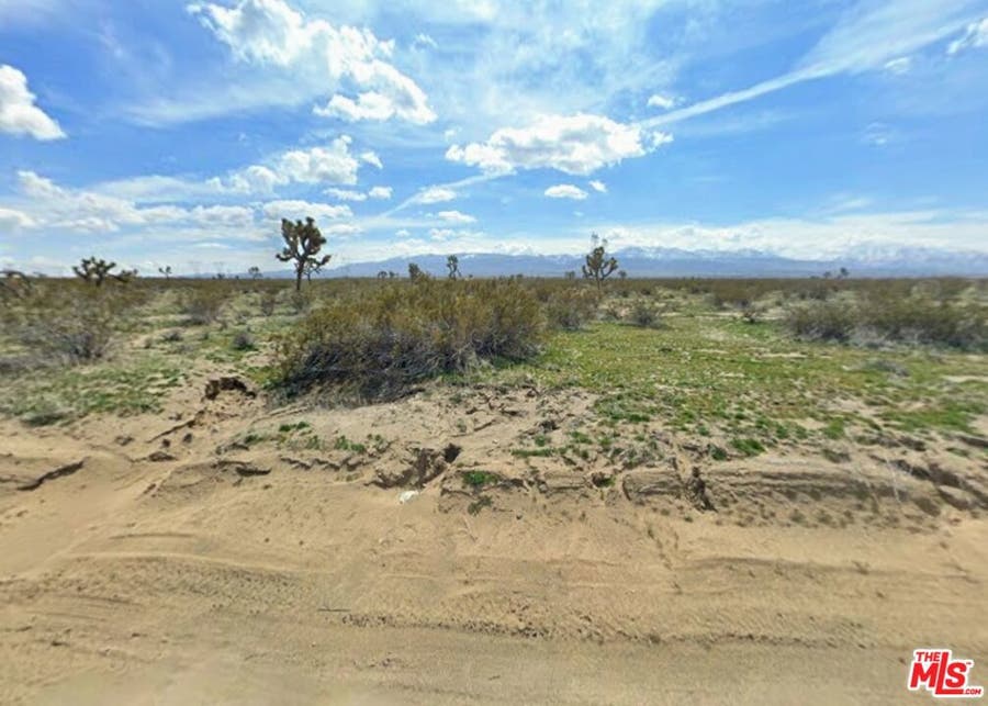 Property photo for 0 AVE U, Lancaster, CA