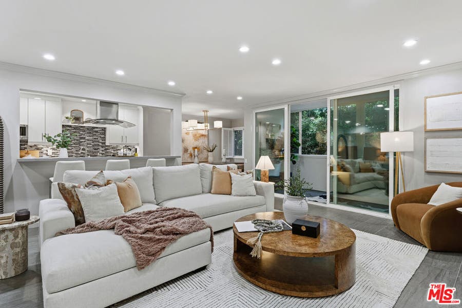 Property photo for 1015 N Kings Road, #110, West Hollywood, CA