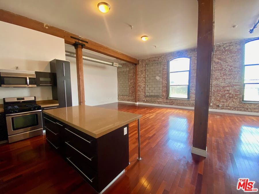 Property photo for 652 Mateo Street, #201, Los Angeles, CA